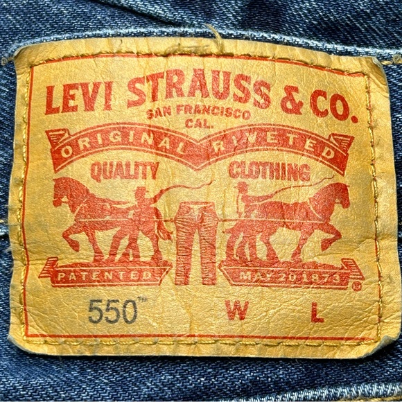 Levi's Levi Strauss & Co. 550 Relaxed Fit W44 L32 Blue Jean - Picture 10 of 13